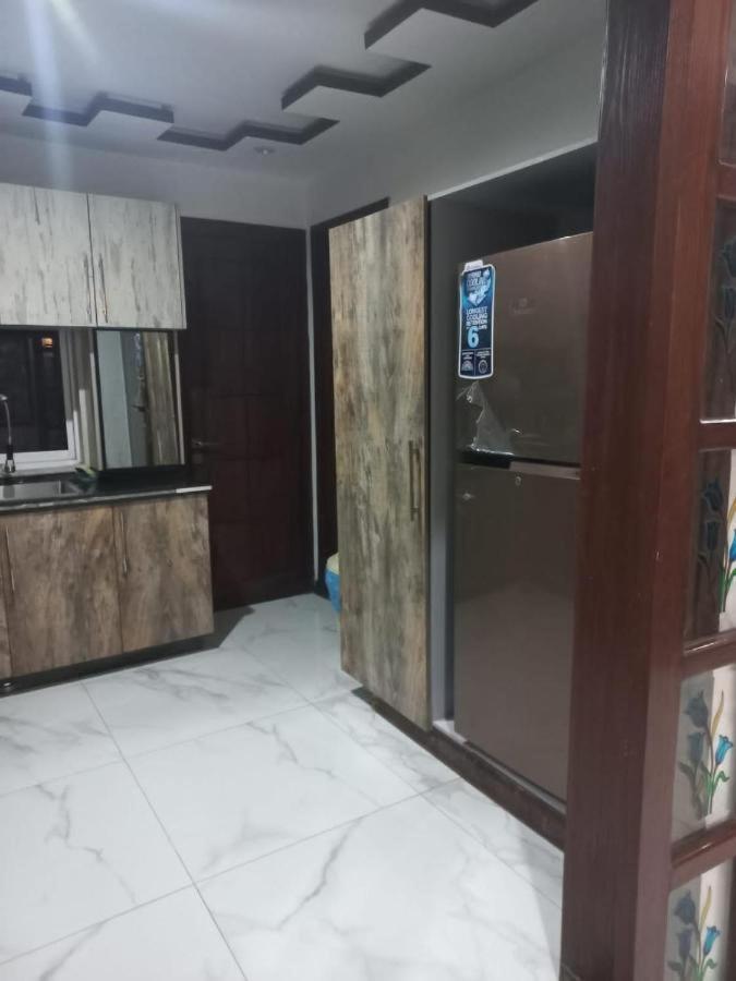 B&B Mumtaz City Исламабад Экстерьер фото